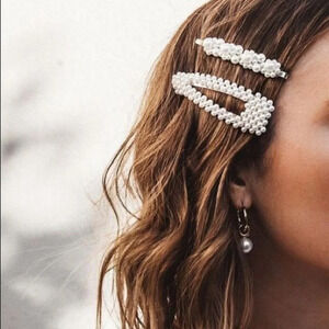 Pearl Hair Clips (9 count)
